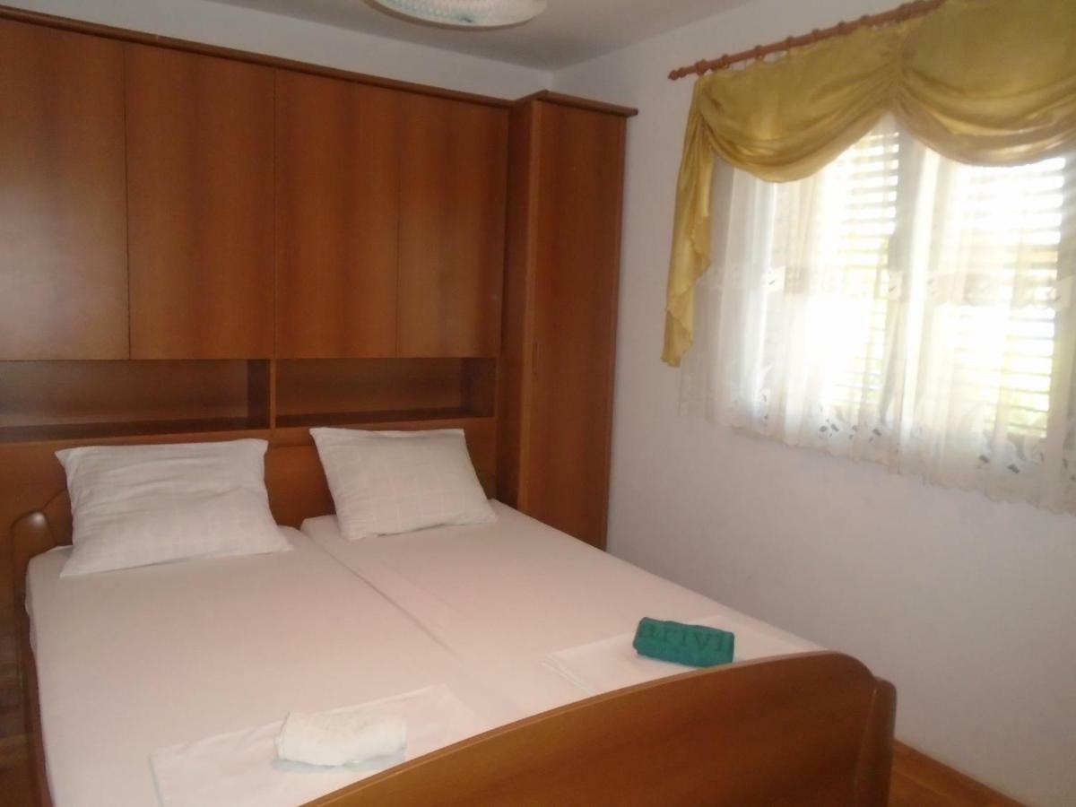 Apartments Sveti Anton أوروبيتش المظهر الخارجي الصورة