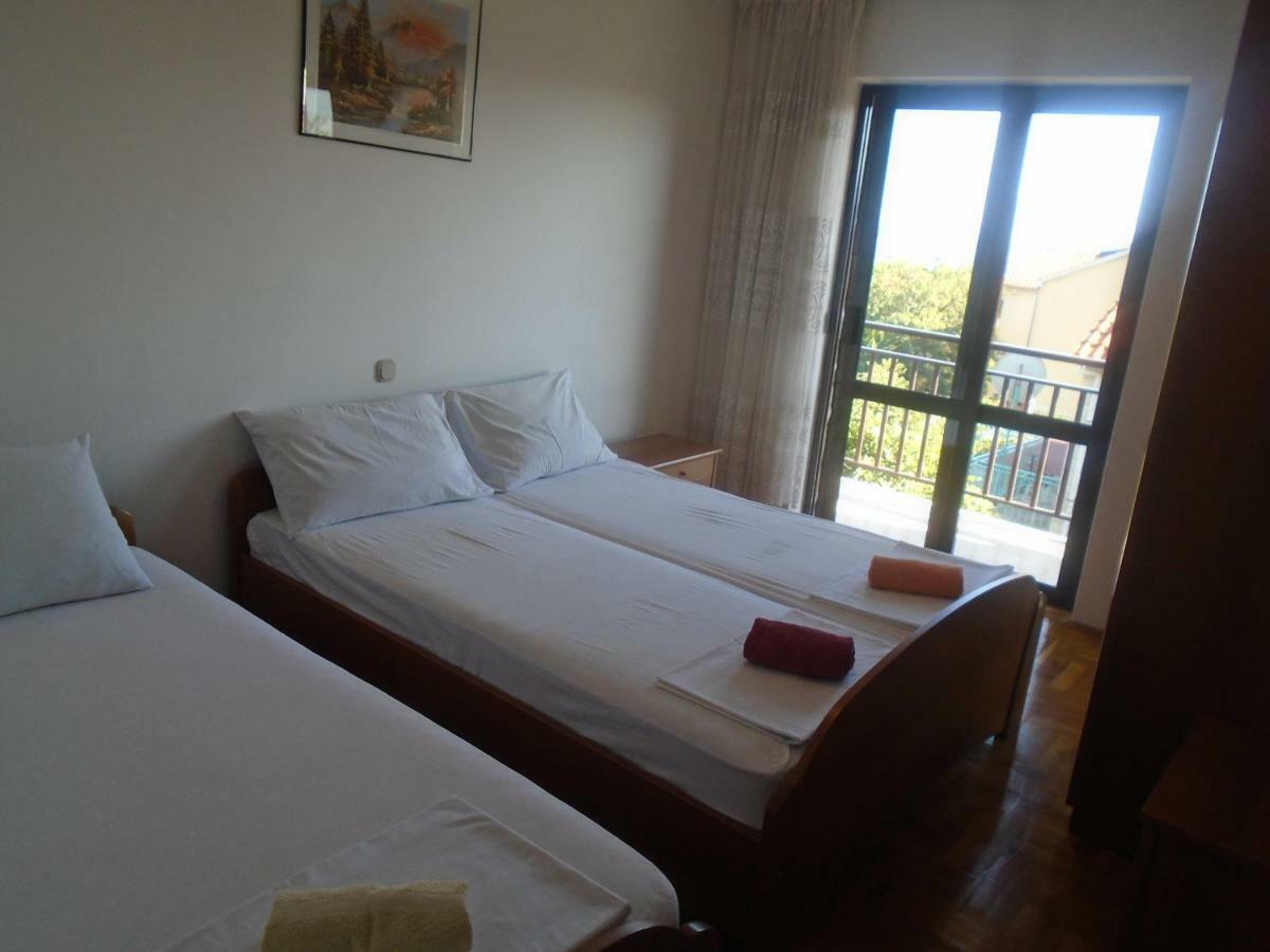 Apartments Sveti Anton أوروبيتش المظهر الخارجي الصورة